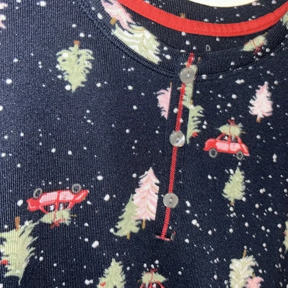 Cuddl Duds medium two piece pajamas set holiday (or not) - Picture 6 of 12